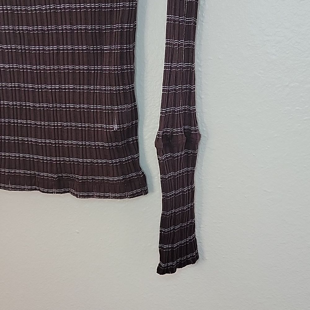 NWT FREE PEOPLE Snowbunny Rib Top in Grapevine L Large - Picture 9 of 12